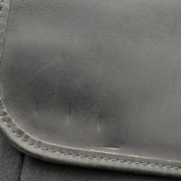 Levenger black laptop bag - Picture 9 of 14